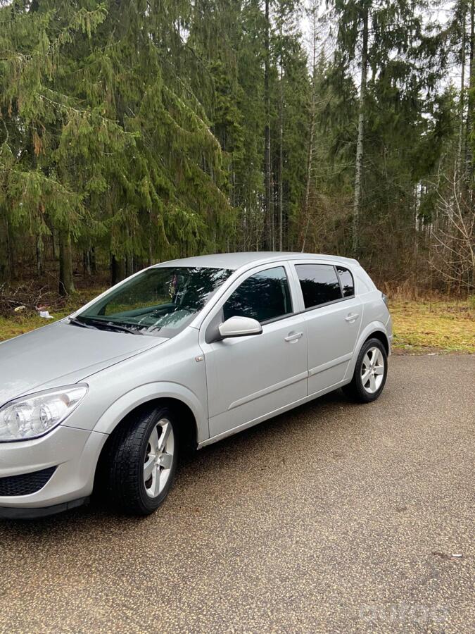 Opel Astra H [restyling]