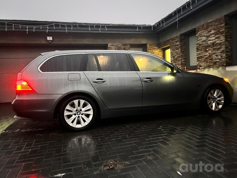 BMW 5 Series E60/E61 Touring wagon