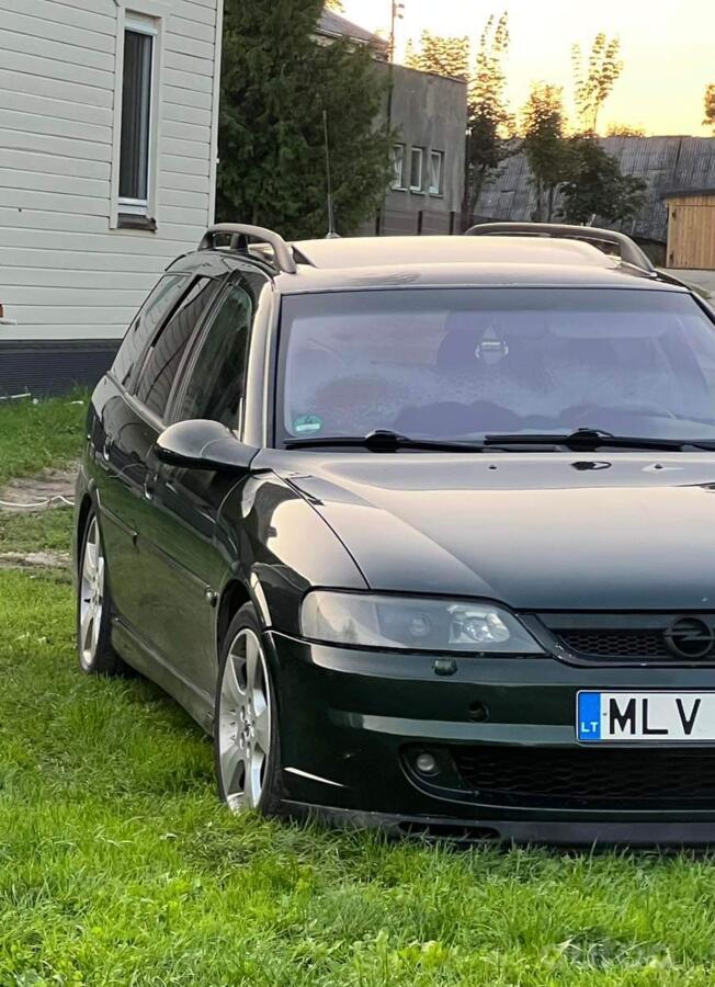 Opel Vectra B [restyling] wagon 5-doors