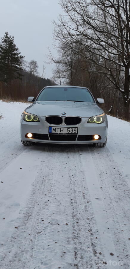 BMW 5 Series E60/E61 Sedan