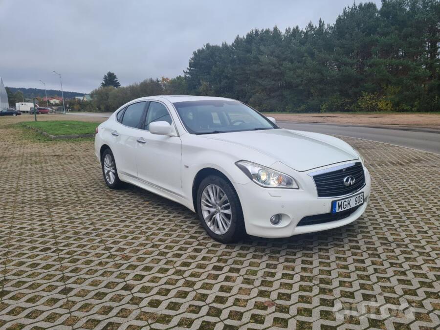 Infiniti M-Series Y51 Sport Sedan 4-doors