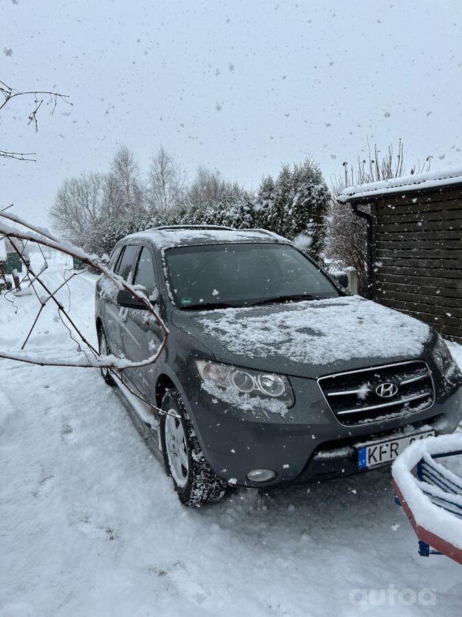 Hyundai Santa Fe CM Crossover