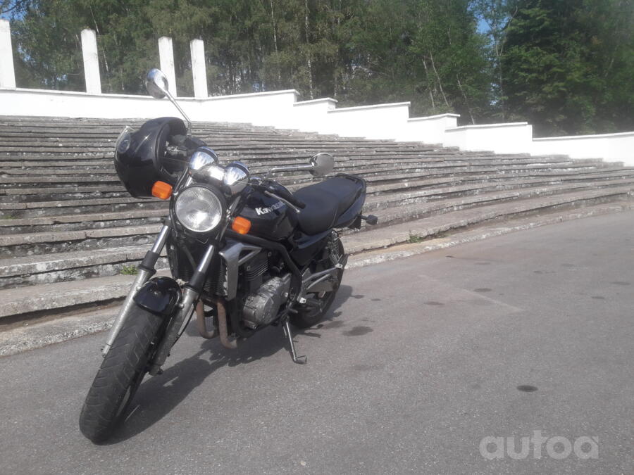 Kawasaki ER 5