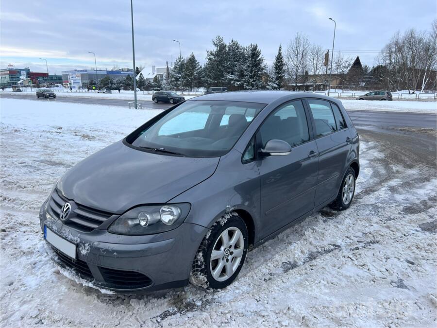 Volkswagen Golf Plus 1 generation