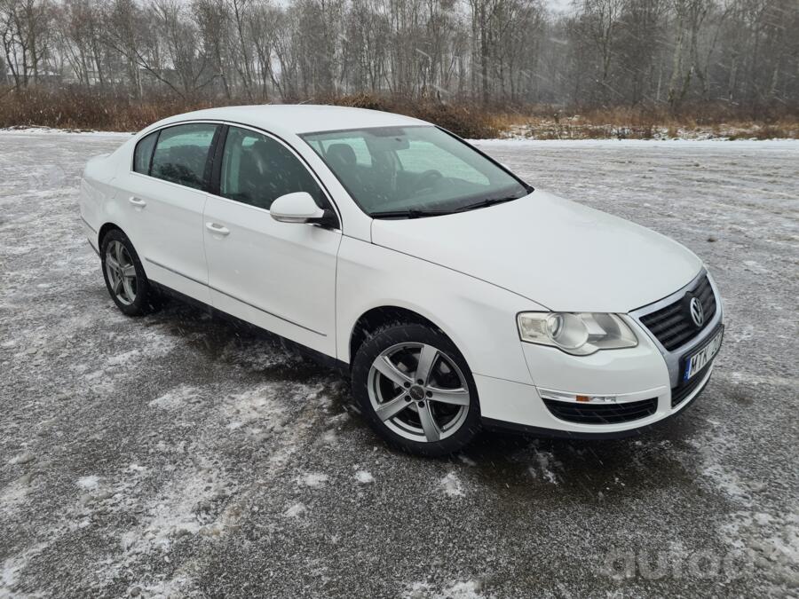 Volkswagen Passat B6 Sedan 4-doors