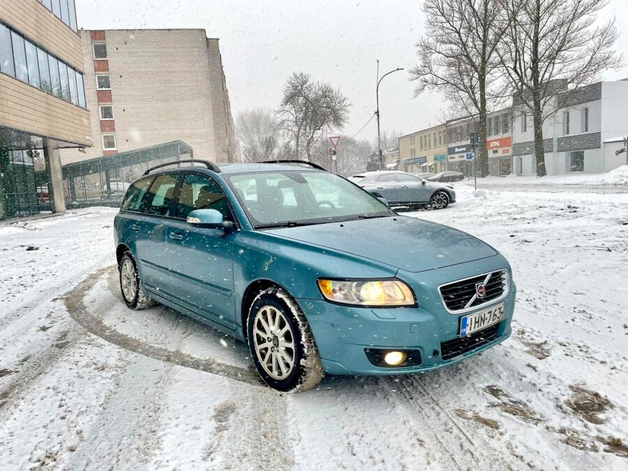 Volvo V50 1 generation [restyling]