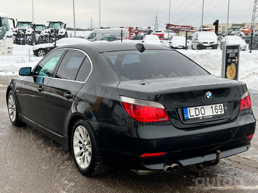 BMW 5 Series E60/E61 Sedan