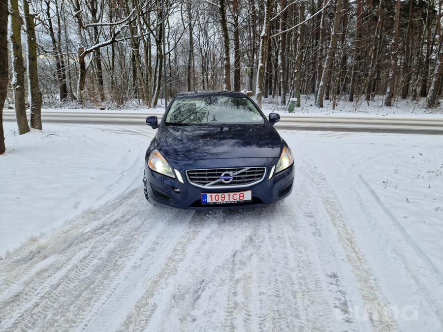 Volvo S60 2 generation Sedan