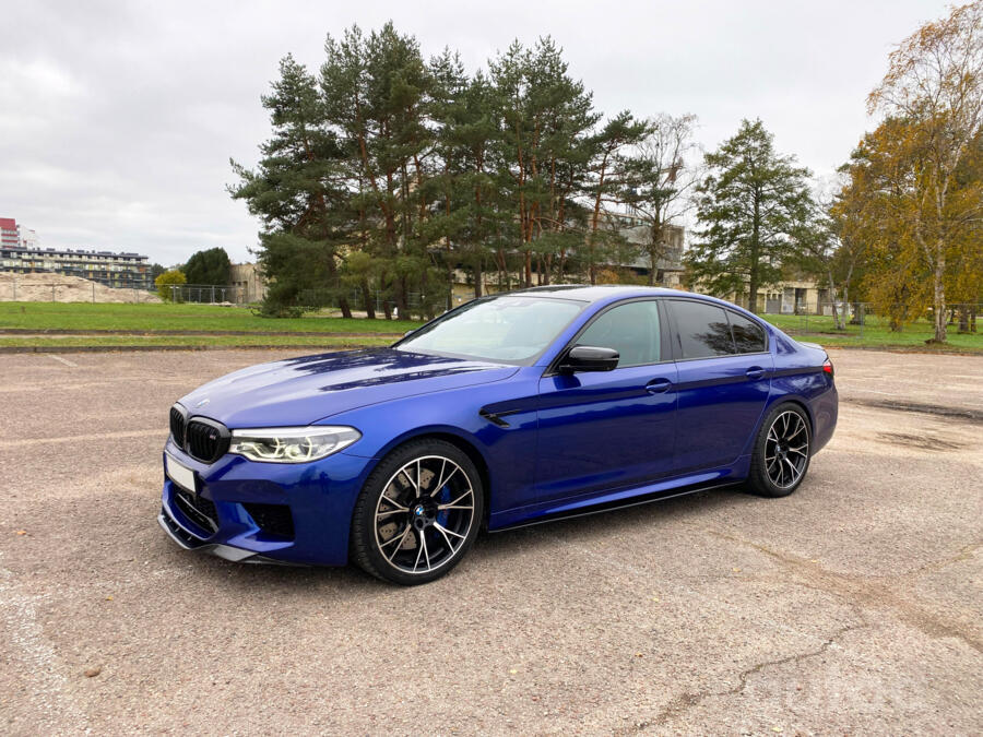 BMW M5 F90 Sedan