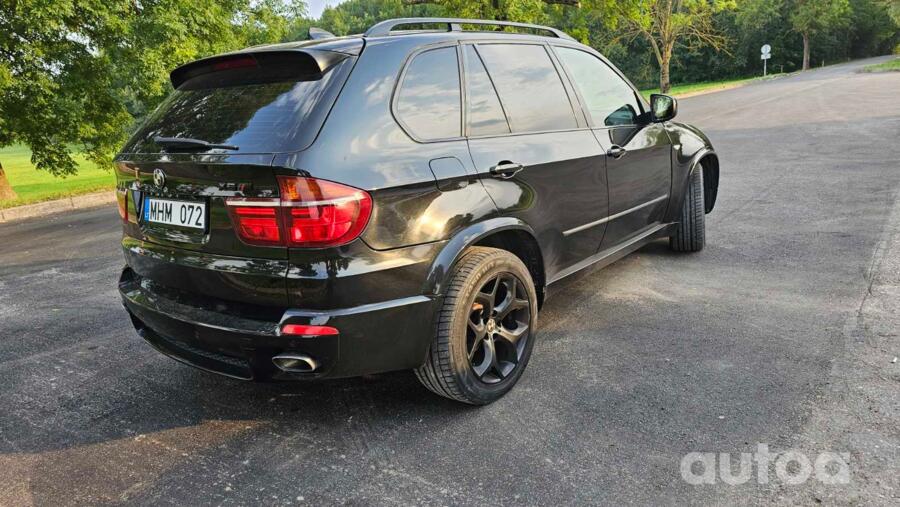 BMW X5 E70 Crossover