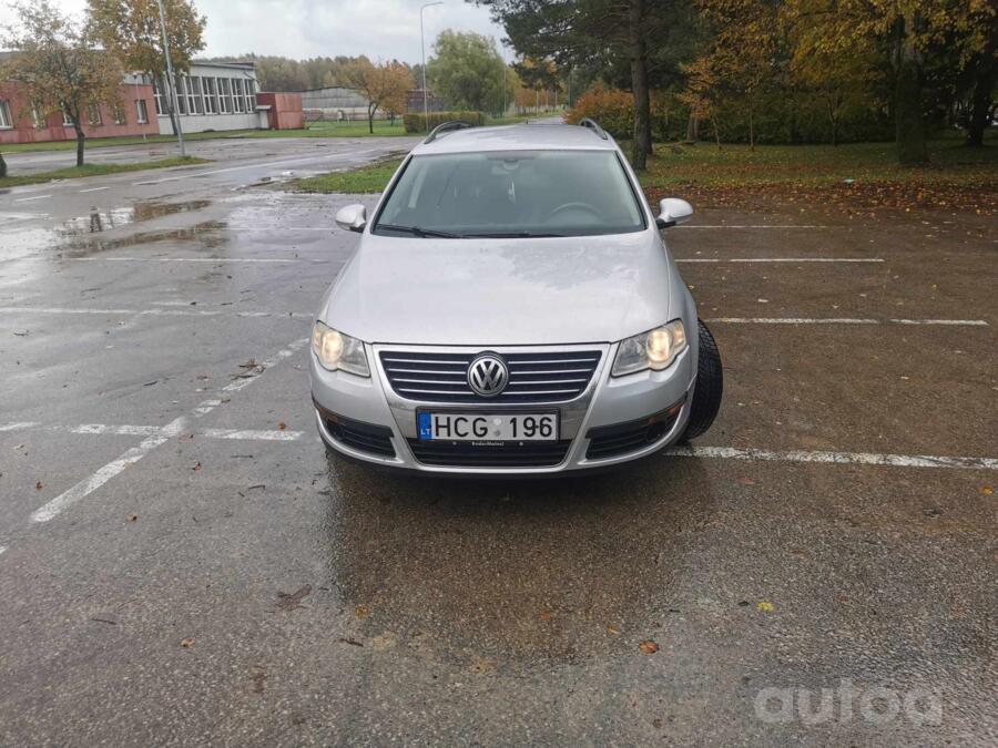 Volkswagen Passat B6 wagon 5-doors