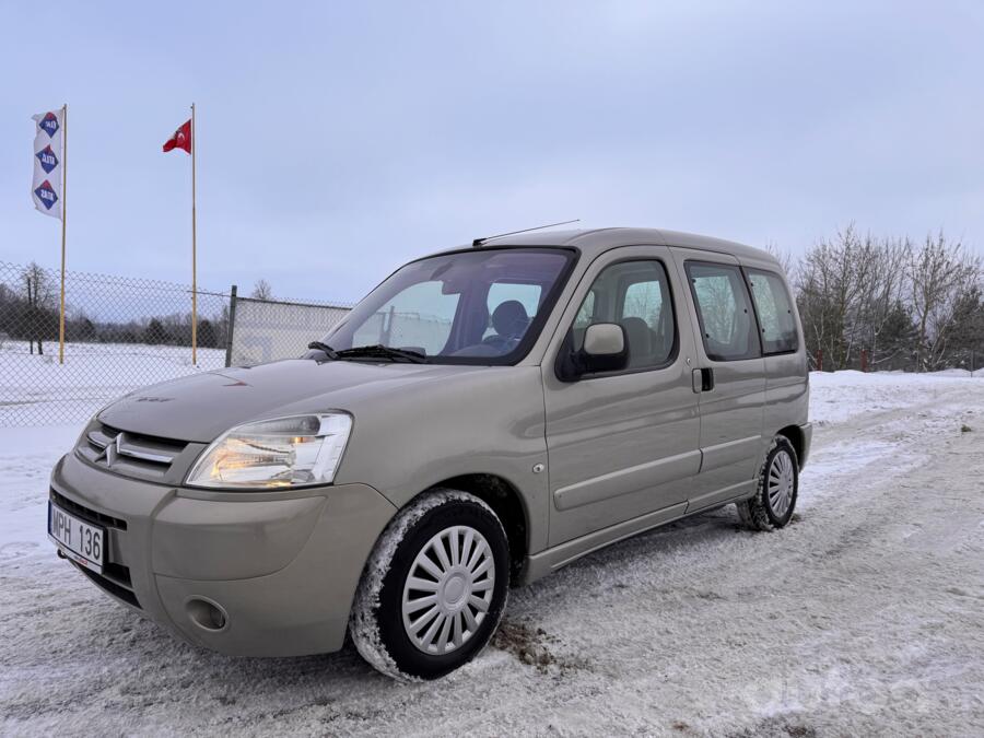 Citroen Berlingo 1 generation [restyling] First minivan