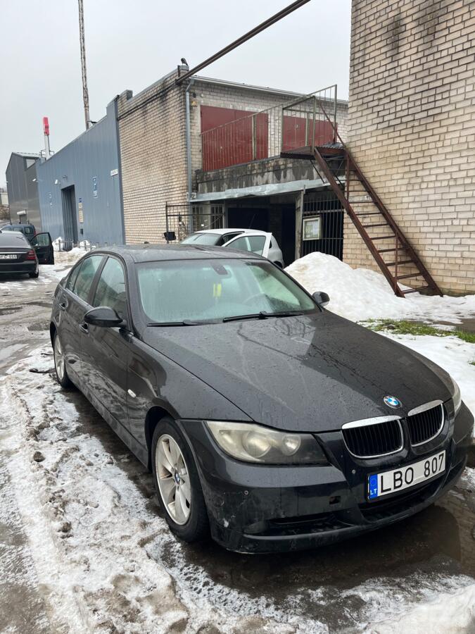 BMW 3 Series E90/E91/E92/E93 Sedan
