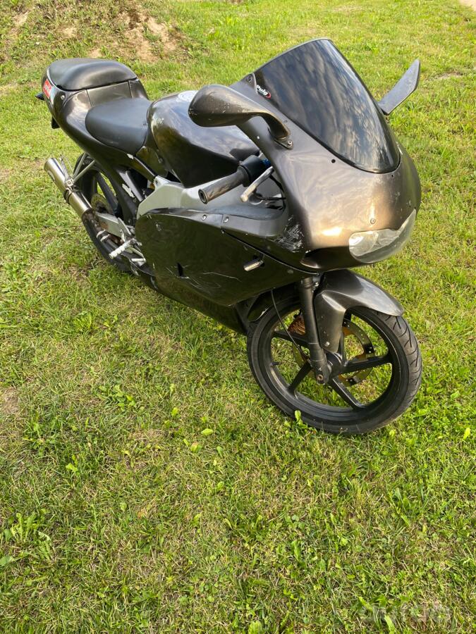 Aprilia RS