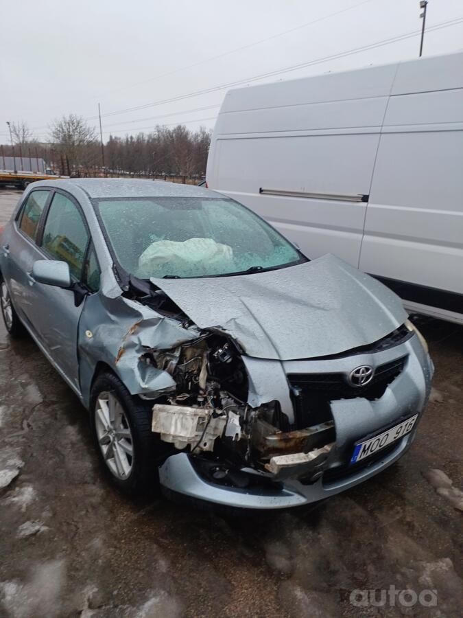 Toyota Auris 1 generation Hatchback 5-doors