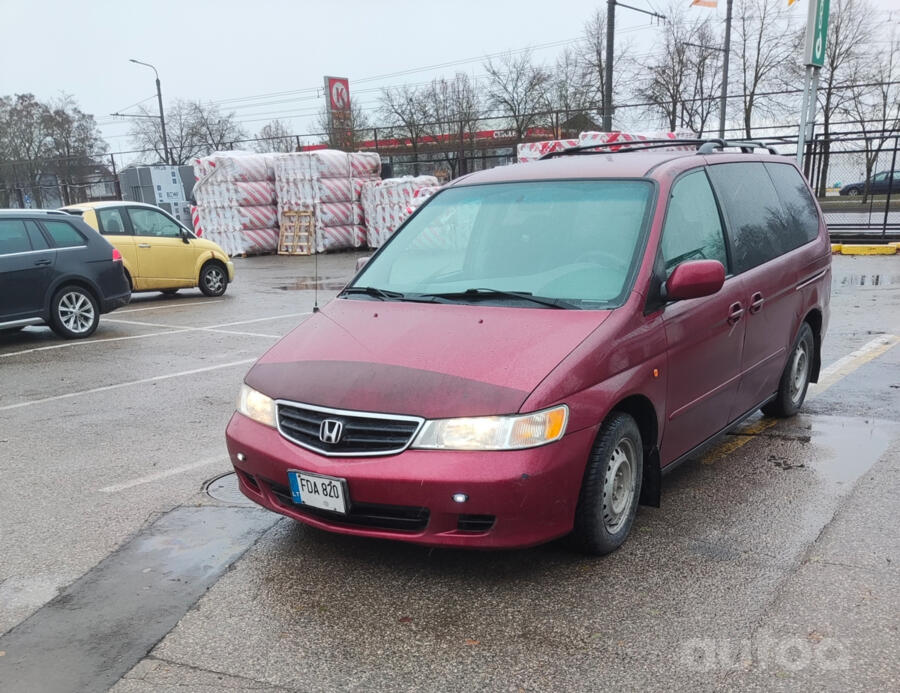 Honda Odyssey 2 generation [restyling] Prestige minivan 5-doors