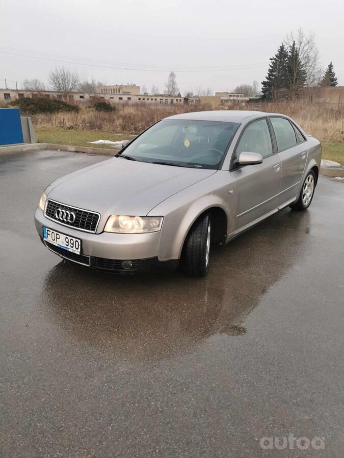 Audi A4 B6 Sedan