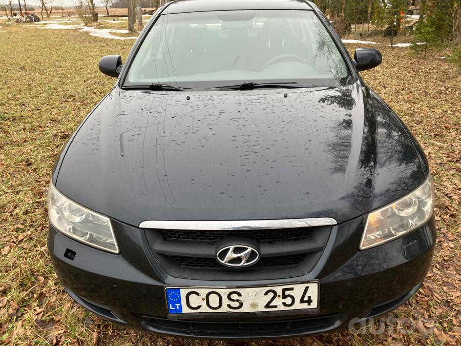 Hyundai Sonata NF Sedan