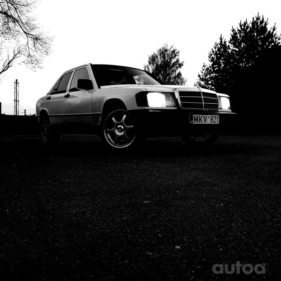 Mercedes-Benz 190 (W201) 1 generation