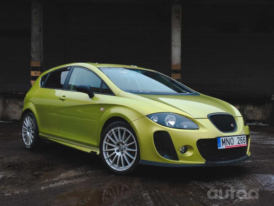 SEAT Leon 2 generation Hatchback 5-doors