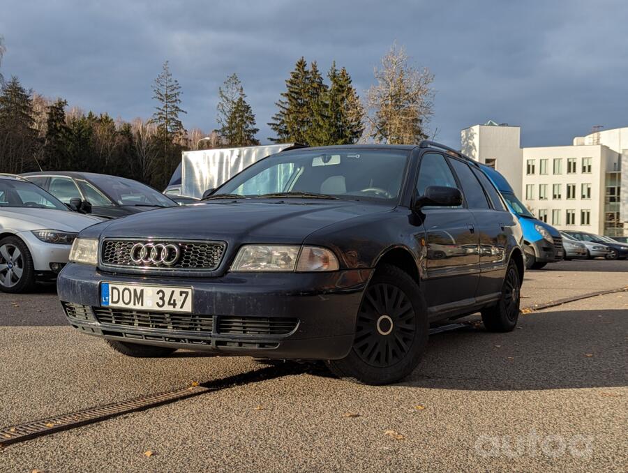 Audi A4 B5 Avant wagon 5-doors
