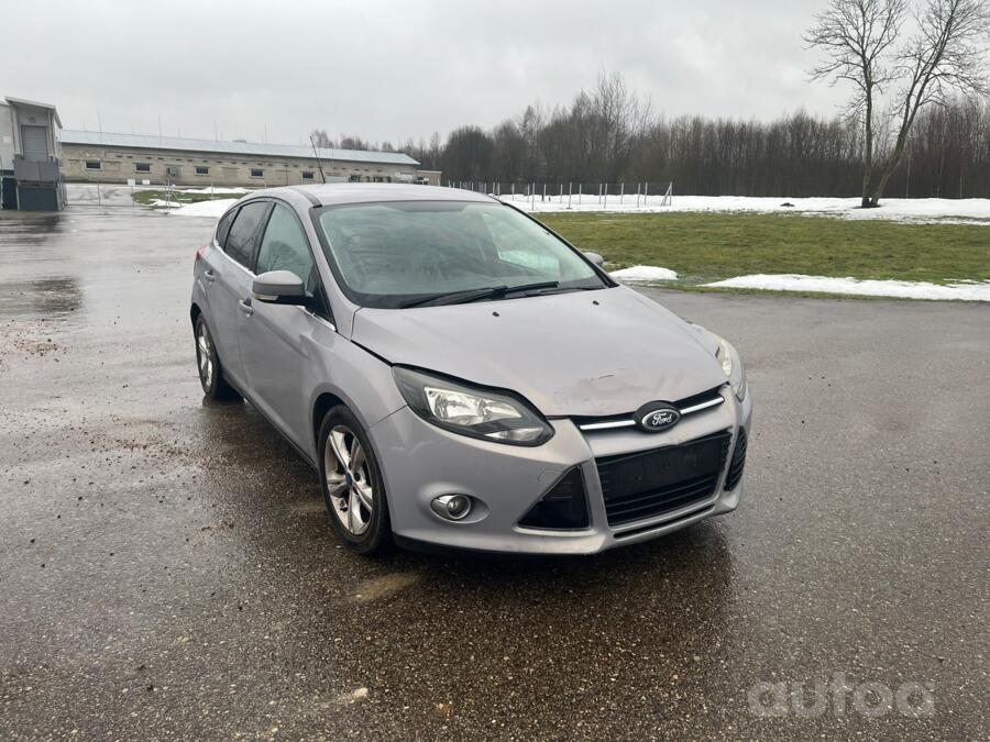 Ford Focus 3 generation Hatchback 5-doors