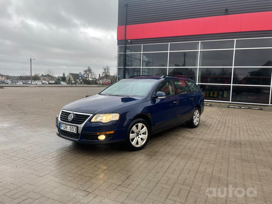 Volkswagen Passat B6 wagon 5-doors