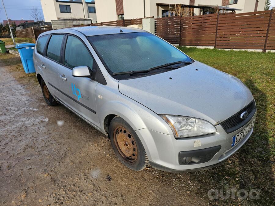 Ford Focus 2 generation wagon 5-doors