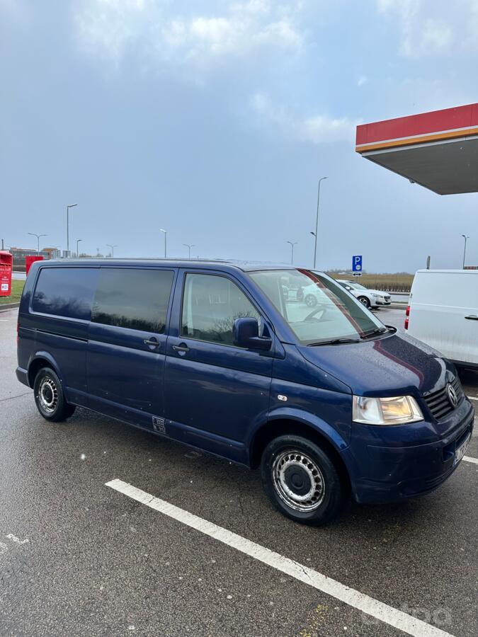 Volkswagen Transporter T5 Minivan 4-doors