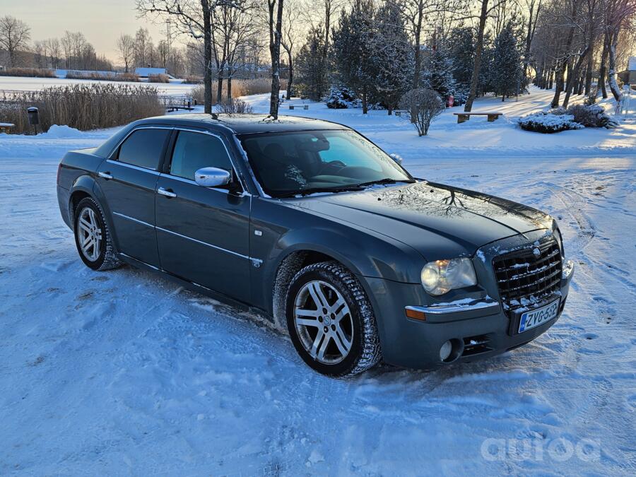 Chrysler 300C 1 generation Sedan 4-doors