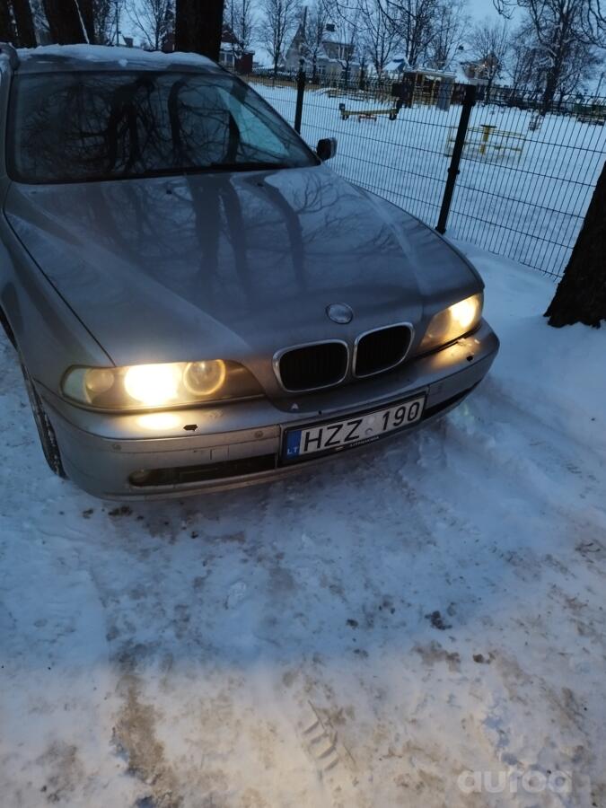 BMW 5 Series E39 Touring wagon