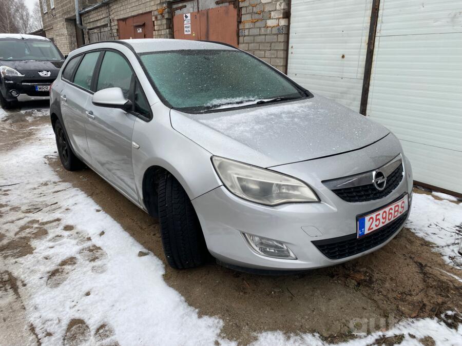 Opel Astra H [restyling]