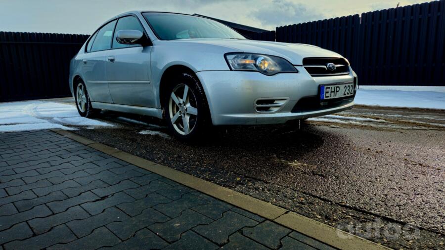 Subaru Legacy 4 generation Sedan