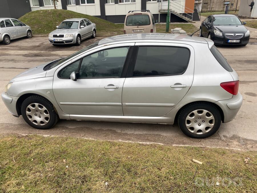 Peugeot 307 1 generation [restyling] Hatchback 5-doors