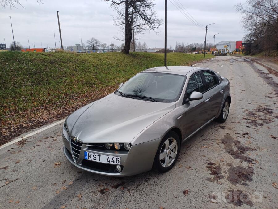 Alfa Romeo 159 1 generation Sedan
