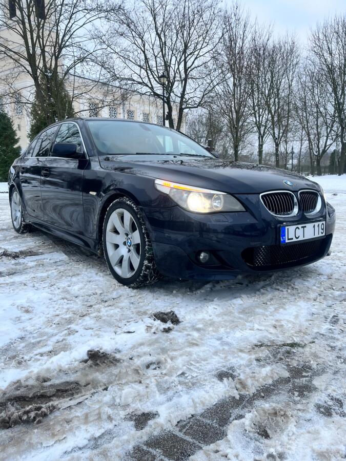 BMW 5 Series E60/E61 Sedan