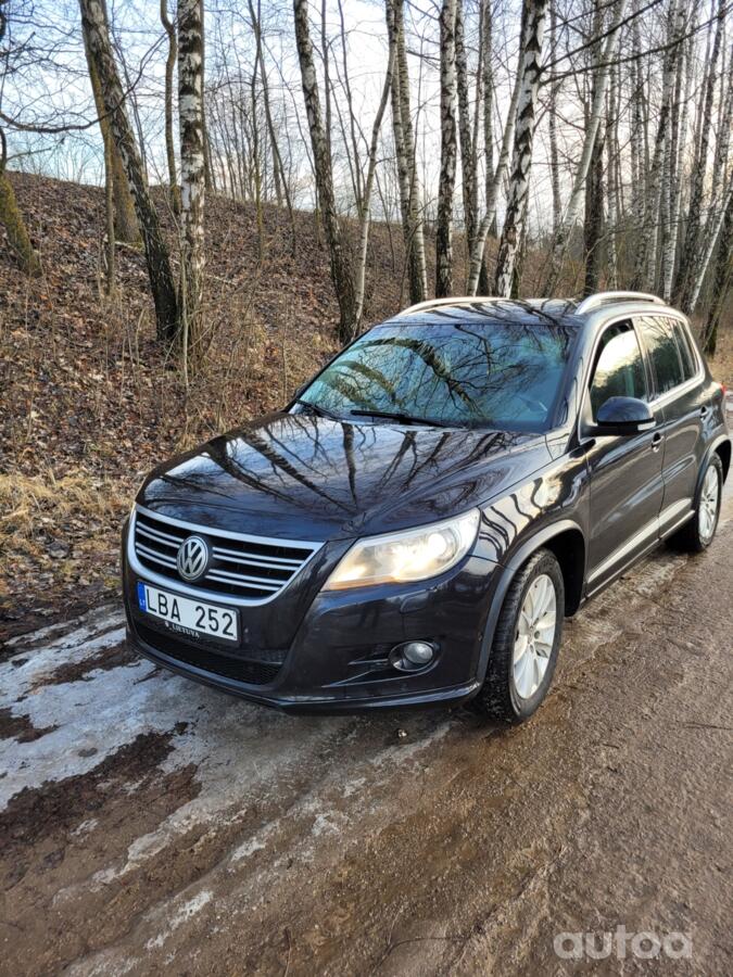 Volkswagen Tiguan 1 generation Crossover