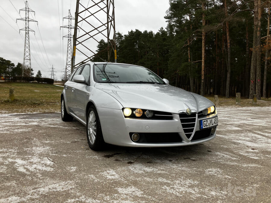 Alfa Romeo 159 1 generation Sportwagon wagon