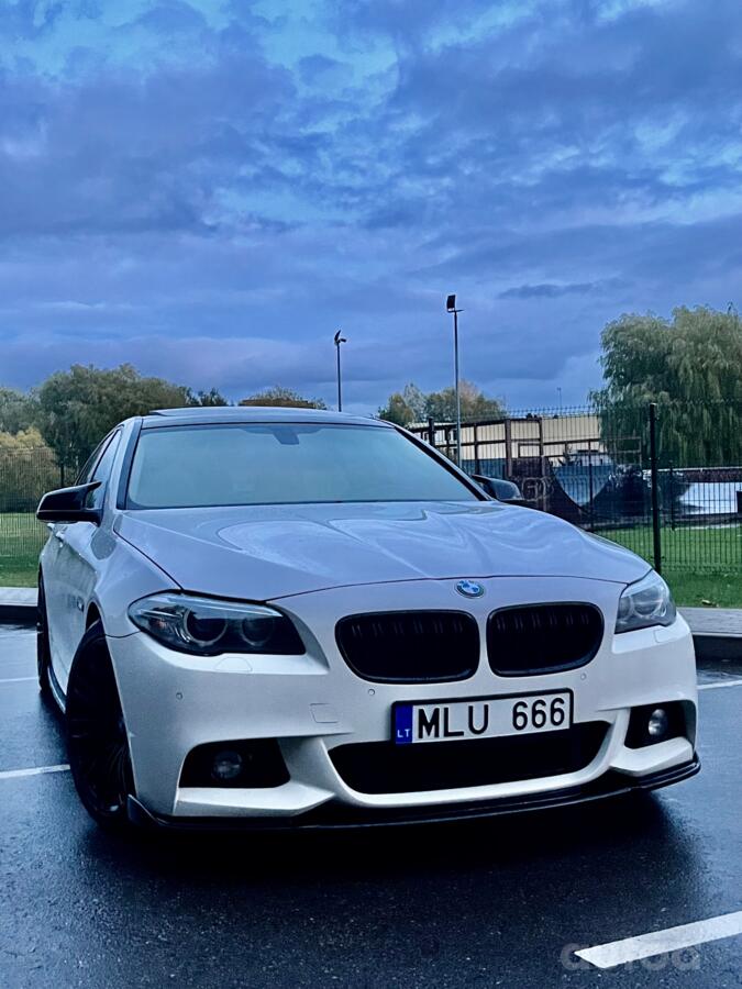 BMW 5 Series F07/F10/F11 Sedan
