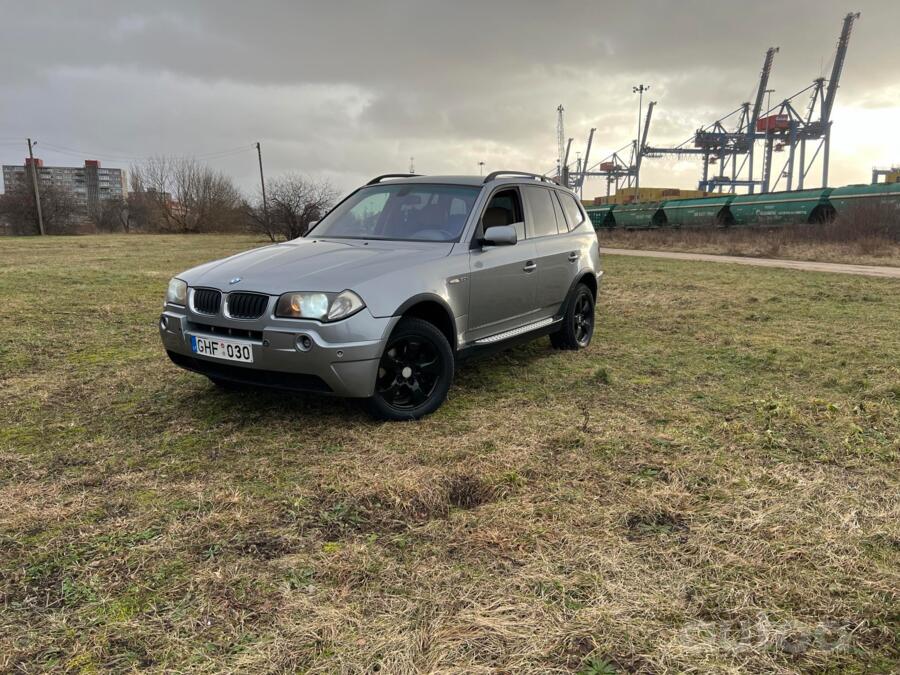 BMW X3 E83 Crossover
