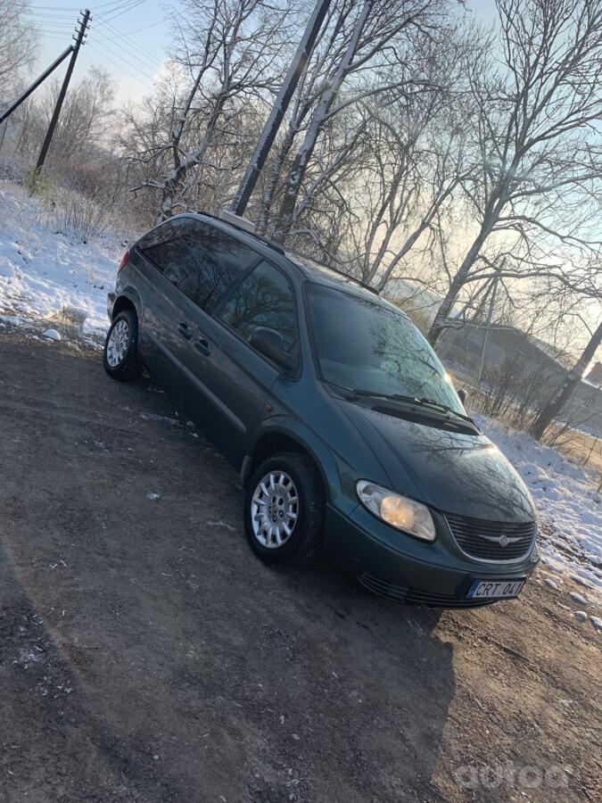 Chrysler Voyager 4 generation Grand minivan 5-doors