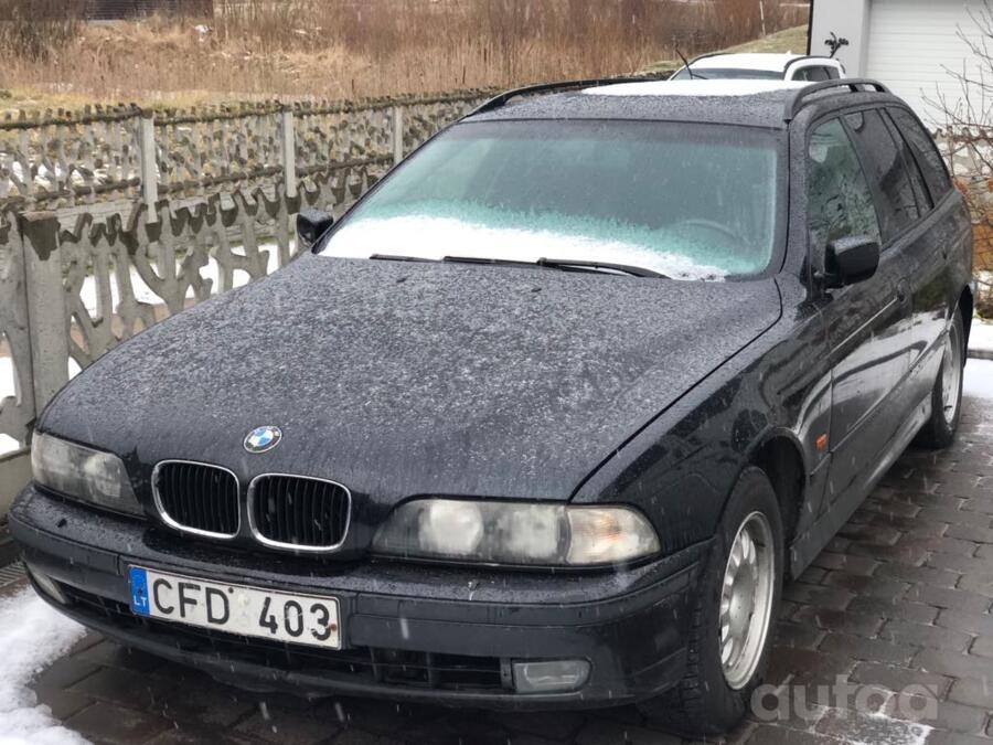 BMW 5 Series E39 Touring wagon