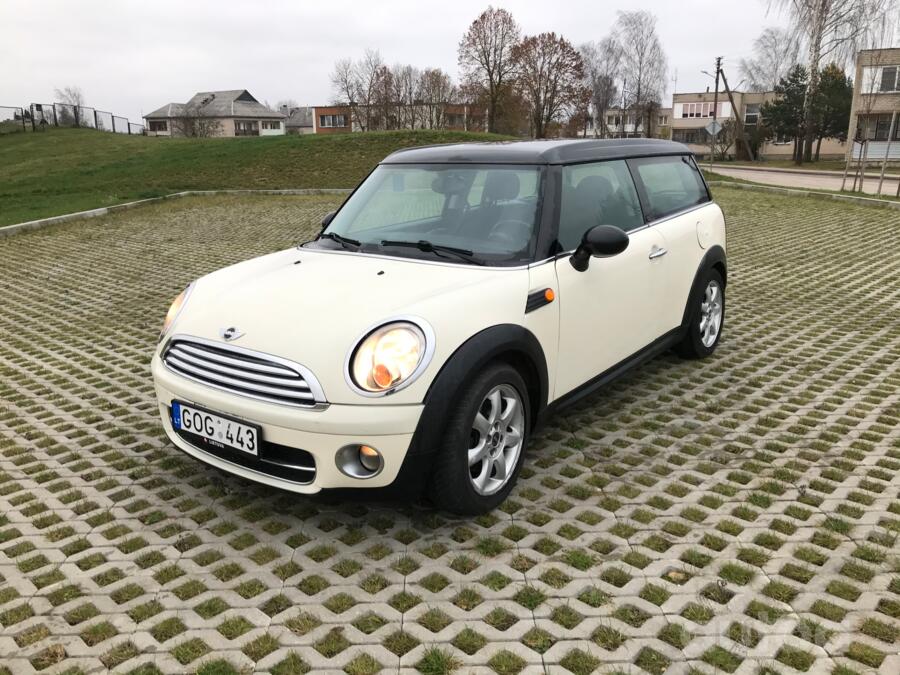 Mini Clubman 1 generation Cooper wagon 4-doors