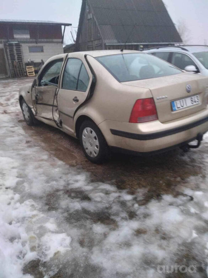 Volkswagen Bora 1 generation Sedan