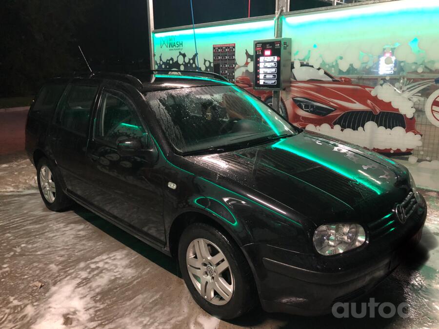 Volkswagen Golf 4 generation wagon