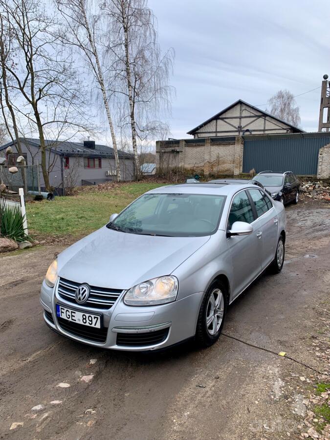 Volkswagen Jetta 5 generation Sedan 4-doors