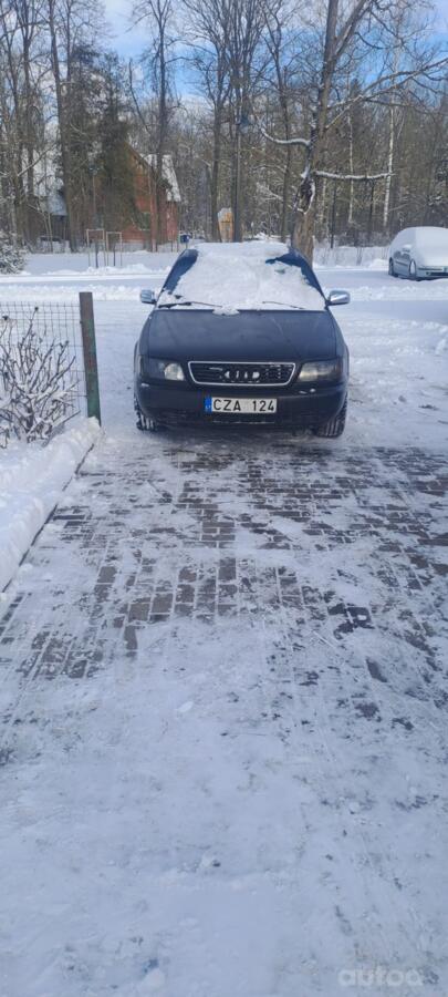 Audi A6 A4/C4 Sedan