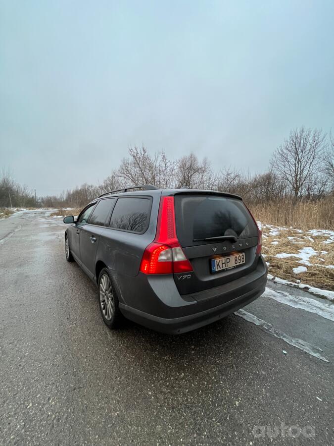 Volvo V70 3 generation wagon