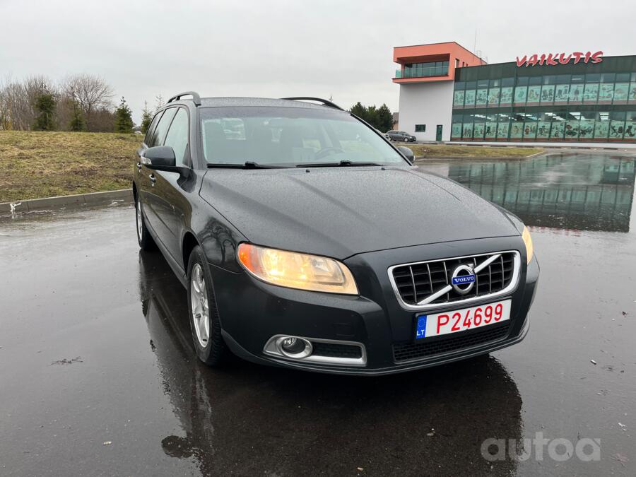 Volvo V70 3 generation wagon