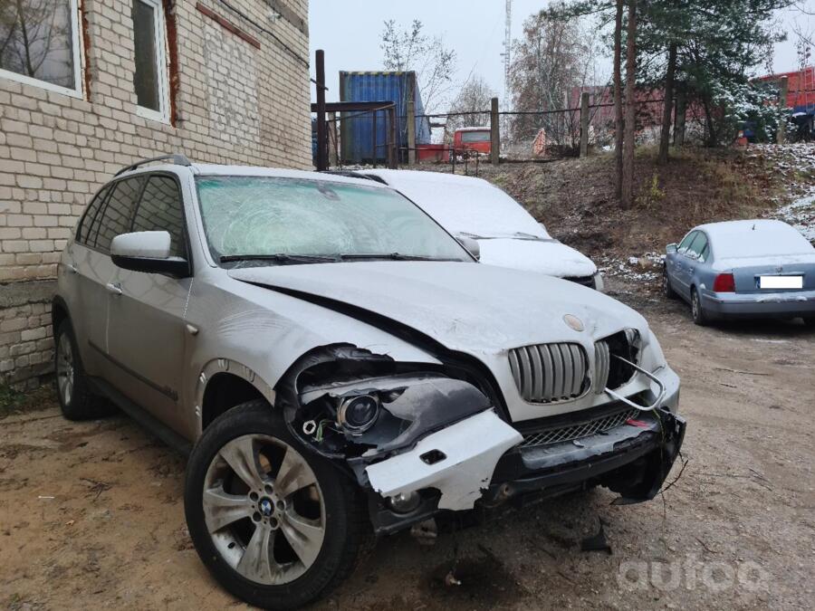 BMW X5 E70 Crossover